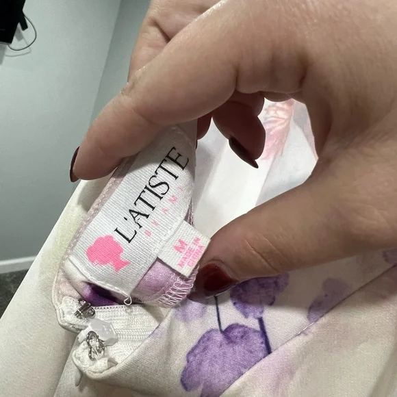 L’Atiste Watercolor Floral Backless Mini Dress Size M - Picture 4 of 5